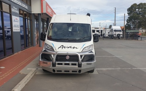 AVAN APPLAUSE 600 SINGLE BED MOTORHOME - Avan Adelaide