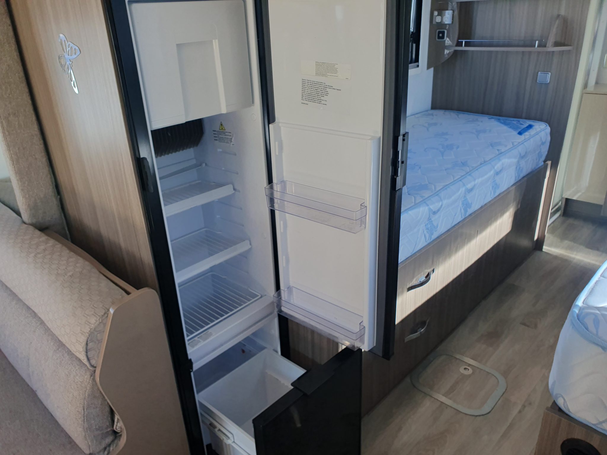 2022 AVAN OVATION M10 MOTORHOME - Avan Adelaide